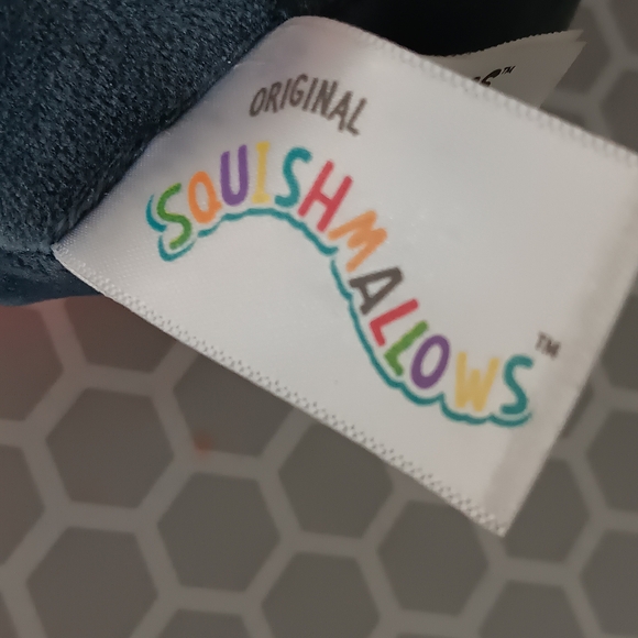 Squishmallows Jameel The Frog Clip On Keychain - Picture 3 of 4